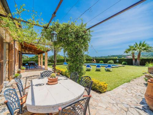 Rustic Majorcan Country House with Pool