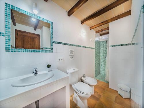 Rustic Country Retreat for 4