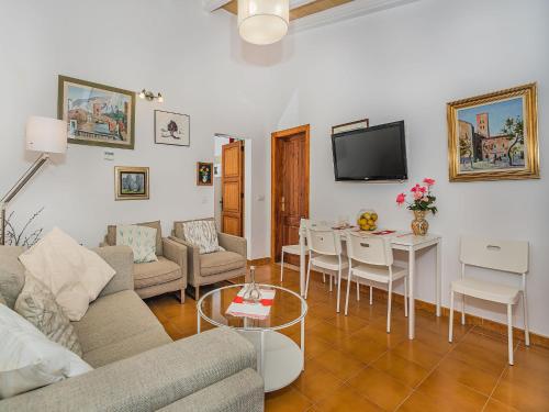 Romantic Pollensa Country Escape
