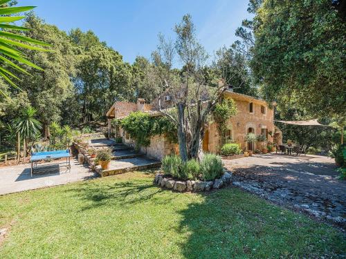 Mountain Villa with Large Pool