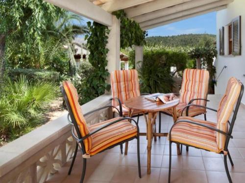 Picturesque Country Villa for 6