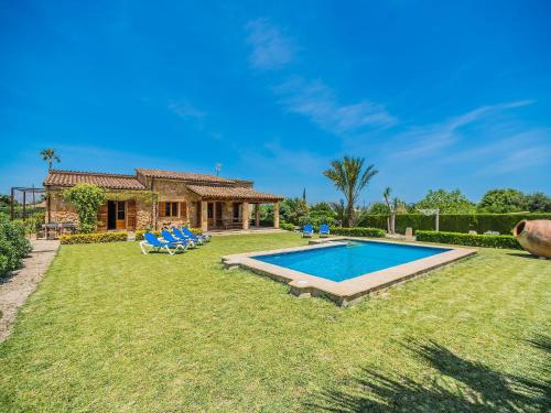 Rustic Majorcan Country House with Pool