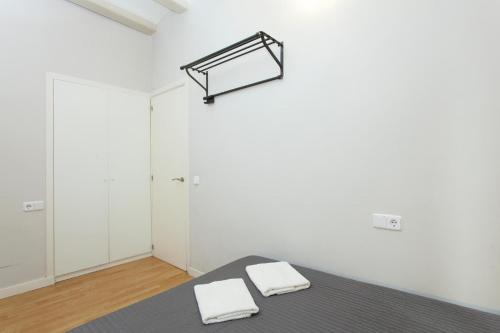 Barcelona Mercaders Apartments