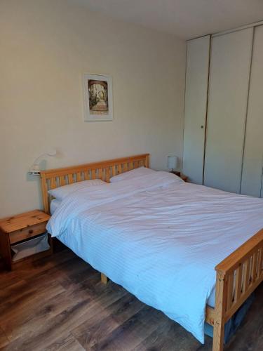 Peaceful 2 bedroom apartment in St Raphael