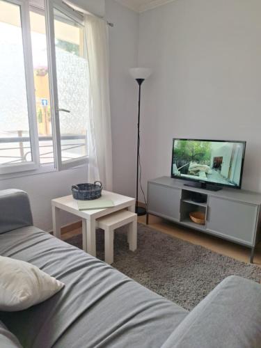 Studio with parking