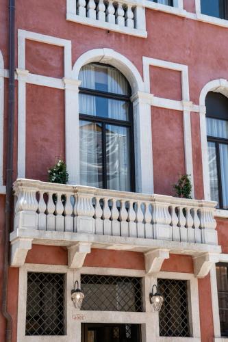 Palazzo De Polo photo 92