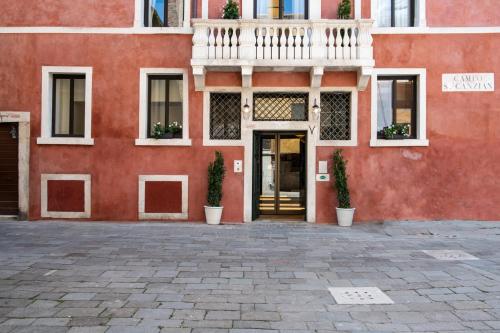 Palazzo De Polo photo 80