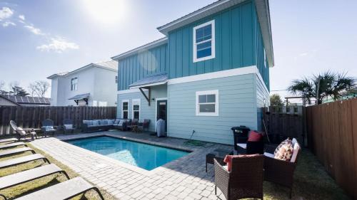 FREE Heated Pool! Sleeps 14 with Game Room! Close to Pier Park, Beaches & 30A! photo 8