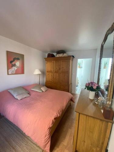 Central Paris - Charming one bedroom apartment