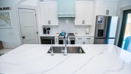 FREE Heated Pool! Sleeps 14 with Game Room! Close to Pier Park, Beaches & 30A! photo 26