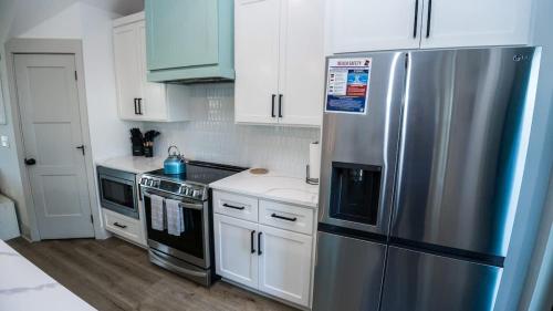 FREE Heated Pool! Sleeps 14 with Game Room! Close to Pier Park, Beaches & 30A! photo 28