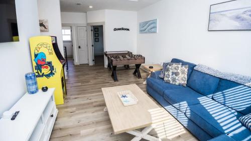 FREE Heated Pool! Sleeps 14 with Game Room! Close to Pier Park, Beaches & 30A! photo 47