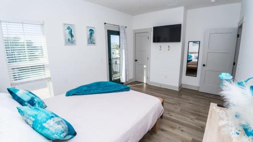 FREE Heated Pool! Sleeps 14 with Game Room! Close to Pier Park, Beaches & 30A! photo 72