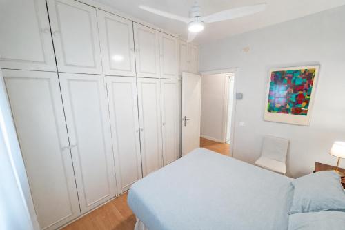 2 Bedroom Apartment by Guadalquivir River
