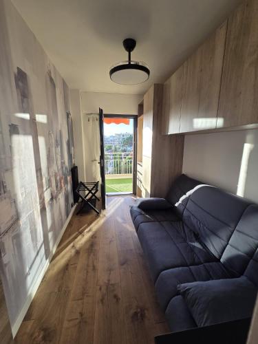 Suite indépendante rénovée avec terrasse au calme photo 13