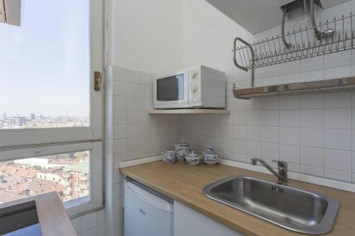Moscova Skyline View with balcony