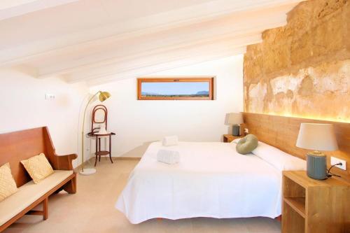 Finca Casou Pollensa Spacious Countryside Retreat With Pool For Multi-Family Stays