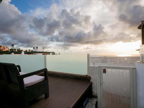 204 Atalaya 2 bedrooms, sea view, private parking