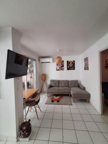 Appartement à 100m de la plage de Juan-les-pins