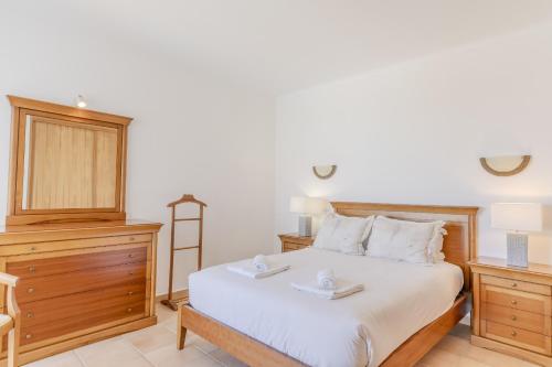 #416 Spacious Villa Private Pool, BBQ & Parking