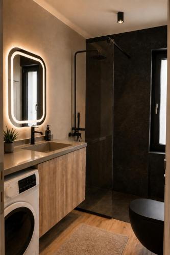 Loft 8 - Luxury Loft Apartment with Urban View