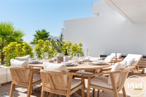 ViVi Homes - Casa Solara - Pool - Gym - Terrace