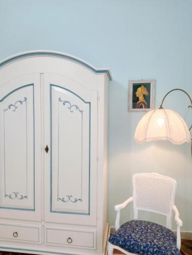 Bright 2-bedroom apartment near Napoli