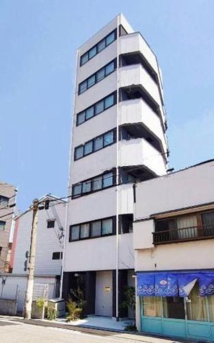 USJ 5min , 4min Walk to Nishikujo Sta , Direct to Namba & KIX , Residential Hotel Alex 5F-7F