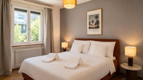 Acacia Suite Bright 3-Room Apartment