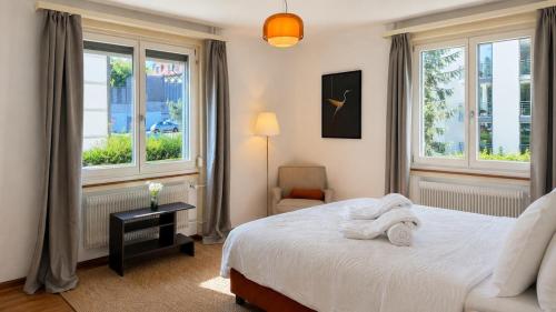 Acacia Suite Bright 3-Room Apartment