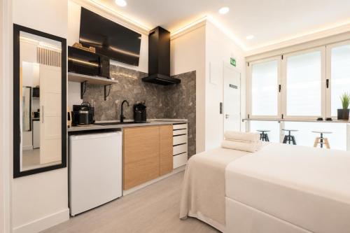 Modern Apartment in Arturo Soria Fully Equipped