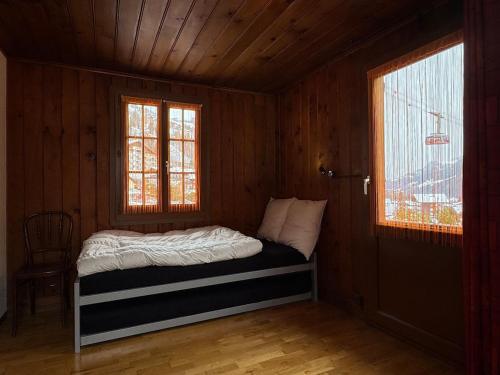 Tiny Chalet in Champéry 4 min Walk to Ski Lift & Train