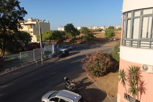 Modern 3- Bedroom Retreat in Faro’s City Center
