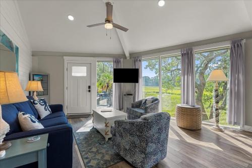 Marshview Sea Pines Treehouse Walk to HarbourTown photo 3