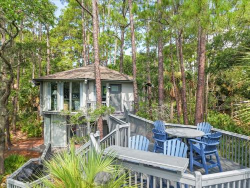 Marshview Sea Pines Treehouse Walk to HarbourTown photo 31