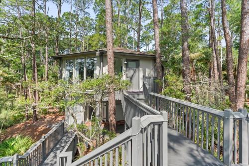 Marshview Sea Pines Treehouse Walk to HarbourTown photo 33