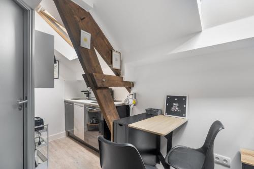 Cozy Studio - Eiffel Tower
