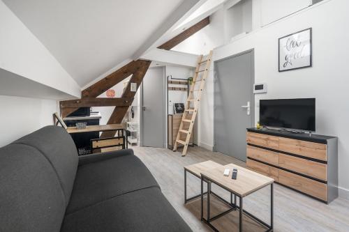 Studio moderne - Eiffel Tower