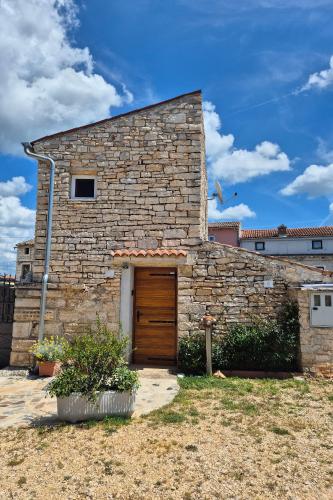 Apartments with parking space Rovinjsko Selo, Rovinj - 14514