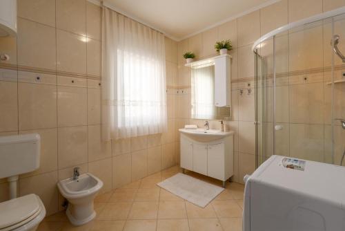 Family friendly house with a swimming pool Umag - 27226