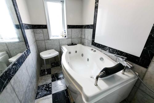 Central Sapporo River-View 2BR