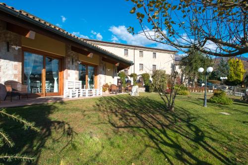 Gallery image of Valle Dell'Aquila Country House in Settefrati