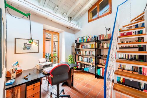 Antica Torre with Garden in Carona - Happy Rentals