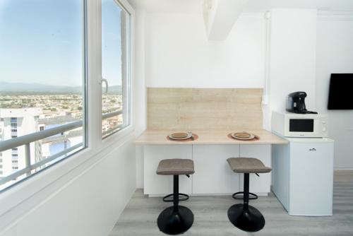 WELCS ESTUDIO 405 EMP con piscina comunitaria
