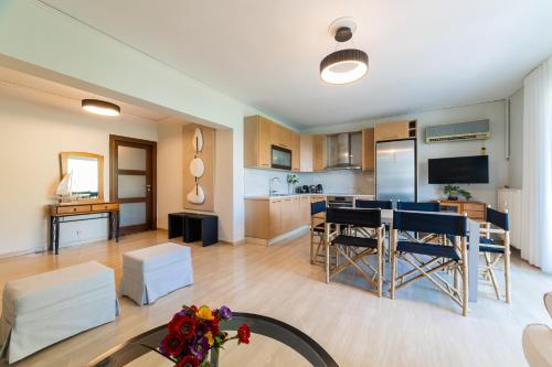 X20 Apartment in Glyfada Center