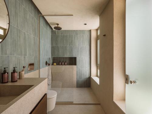 Eteon Living Suites
