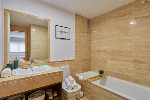 Estudio Boquerón, with parking, and steps from the beach