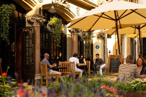Hort's Townhouse photo 90