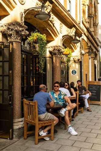 Hort's Townhouse photo 96