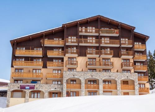 Appartement charmant à La Plagne-Tarentaise avec balcon & vue